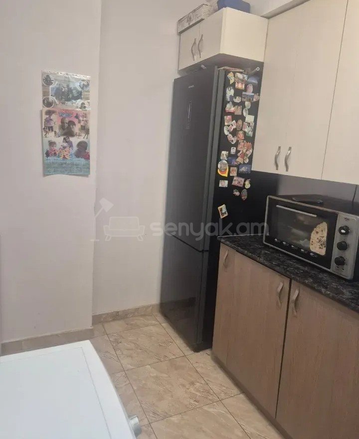 1 Սենյականոց Բնակարան, 41քմ, 8/9 հարկ, Կոսմետիկ Վերանորոգված