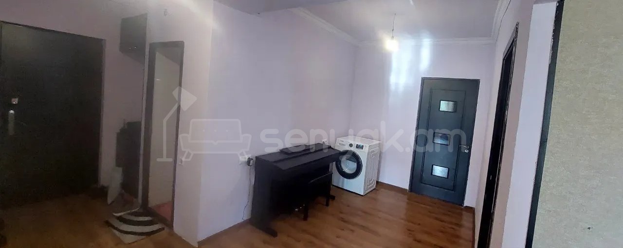 4 Սենյականոց Բնակարան, 90քմ, 4/9 հարկ, Նորմալ Վիճակում, Կահավորված