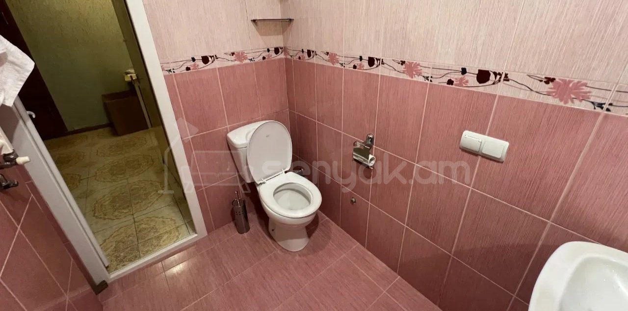 2 Սենյականոց Բնակարան, 60քմ, 5/9 հարկ, Նորմալ Վիճակում