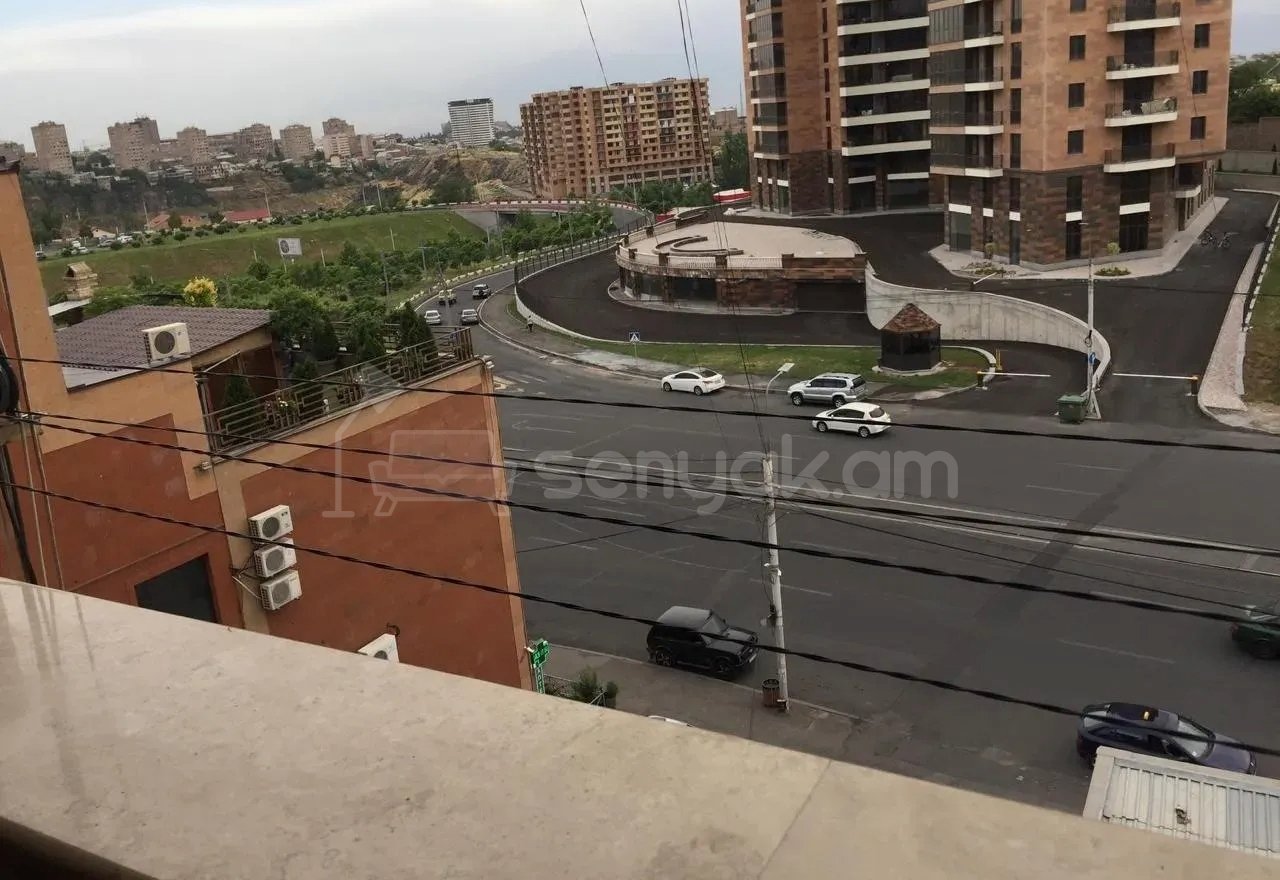 4 Սենյականոց Բնակարան, 96քմ, 6/9 հարկ, Կապիտալ Վերանորոգված