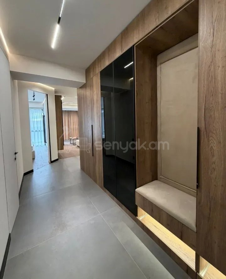 2 Սենյականոց Բնակարան Նորակառույցում, 61քմ, 9/16 հարկ, Դիզայներական Վերանորոգված