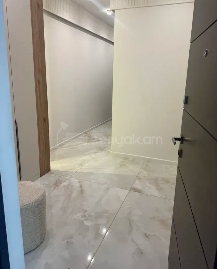 2 Սենյականոց Բնակարան Նորակառույցում, 68քմ, 13/16 հարկ, Դիզայներական Վերանորոգված