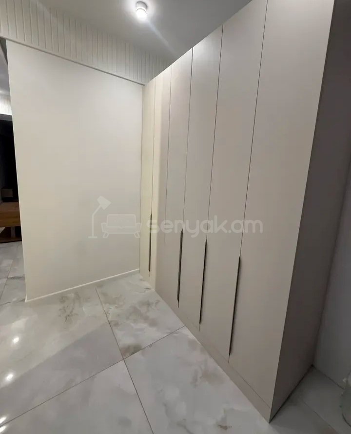 2 Սենյականոց Բնակարան Նորակառույցում, 68քմ, 13/16 հարկ, Դիզայներական Վերանորոգված