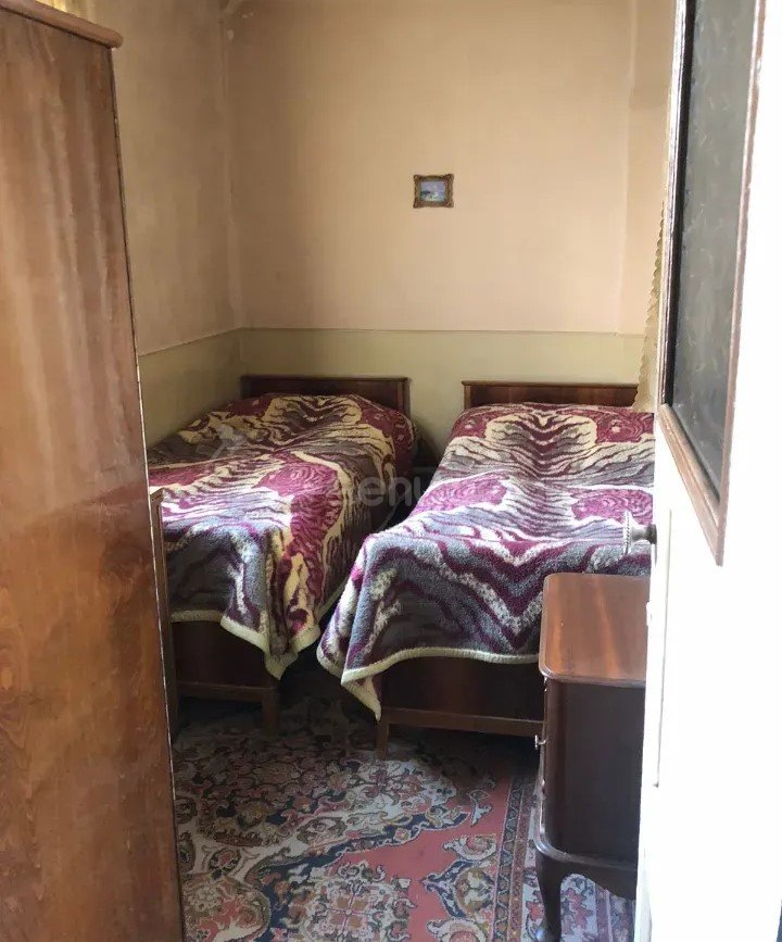3 Սենյականոց Բնակարան Քարե Շենքում, 60քմ, 2/5 հարկ, Կոսմետիկ Վերանորոգված