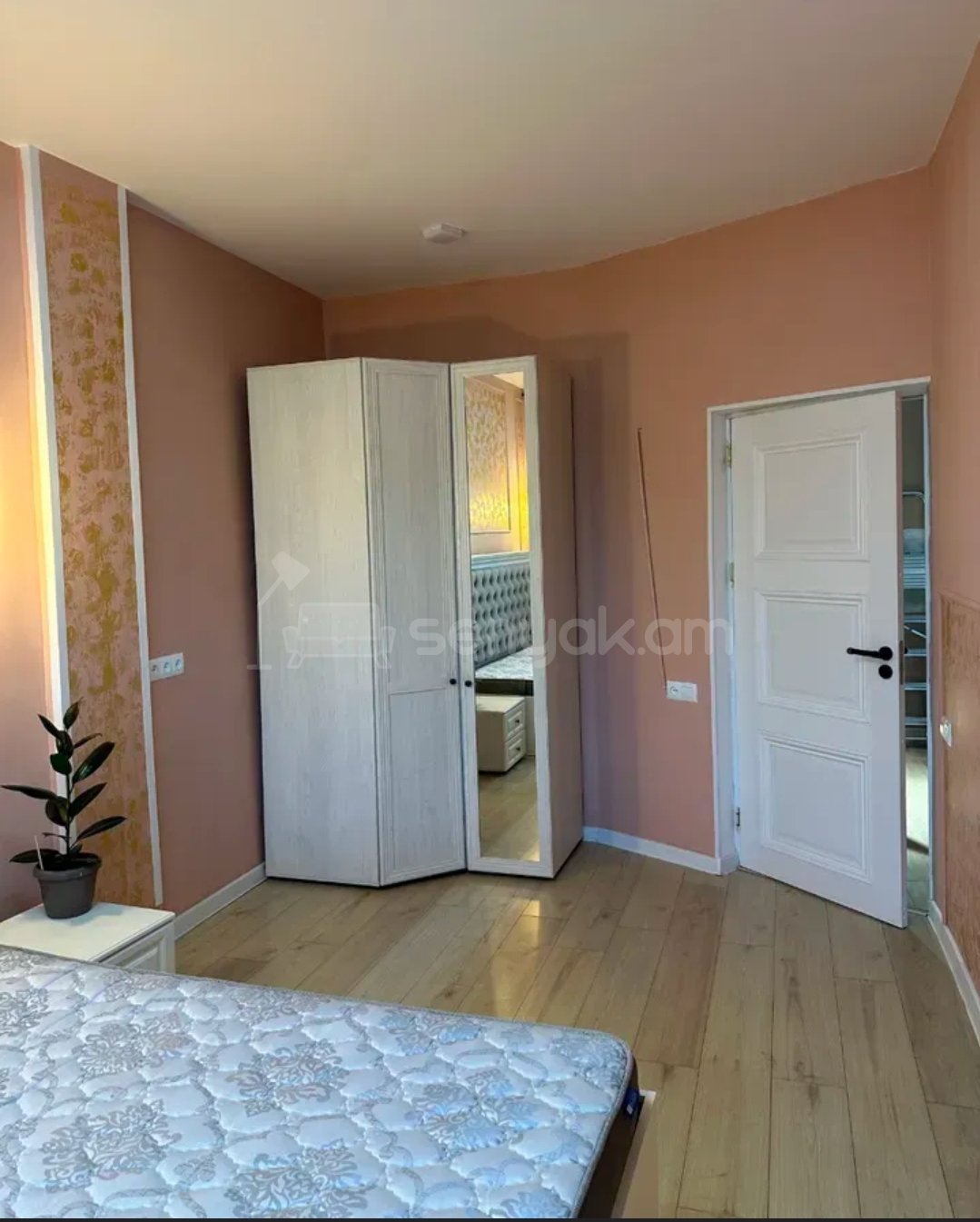 3 Սենյականոց Բնակարան Նորակառույցում, 75քմ, 3/5 հարկ, Կապիտալ Վերանորոգված