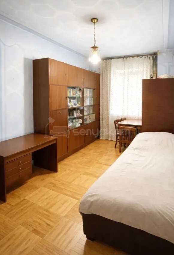 3 Սենյականոց Բնակարան, 91քմ, 16/16 հարկ, Պետական Վիճակում