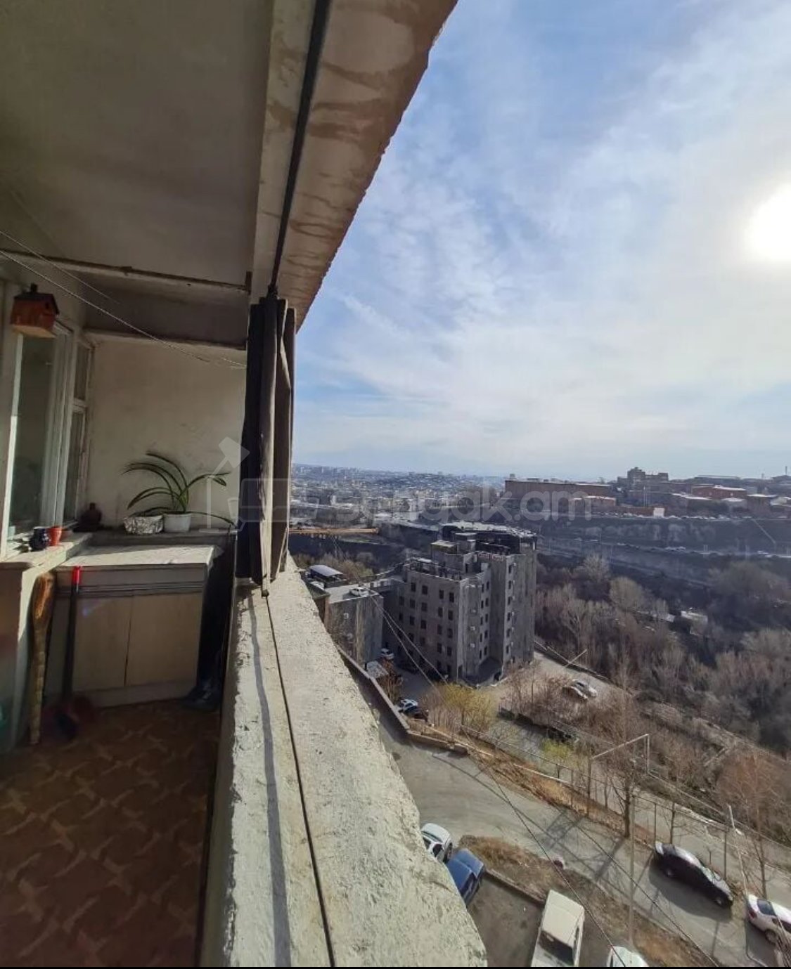 3 Սենյականոց Բնակարան, 117քմ, 8/8 հարկ, Պետական Վիճակում