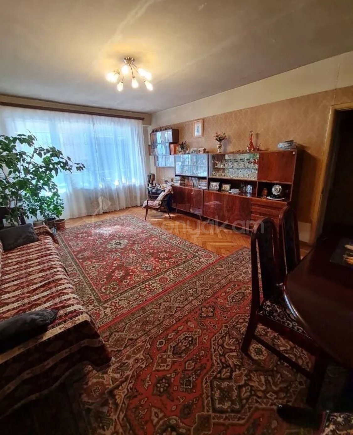 3 Սենյականոց Բնակարան, 117քմ, 8/8 հարկ, Պետական Վիճակում