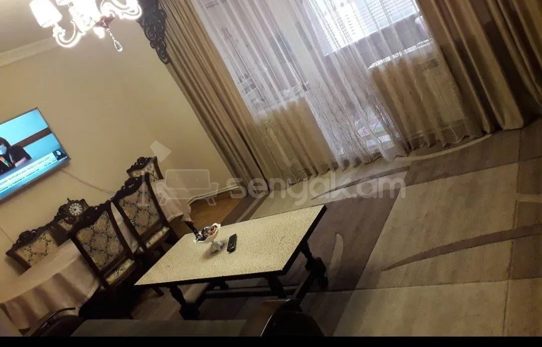 3 Սենյականոց Բնակարան, 74քմ, 1/9 հարկ, Կոսմետիկ Վերանորոգված
