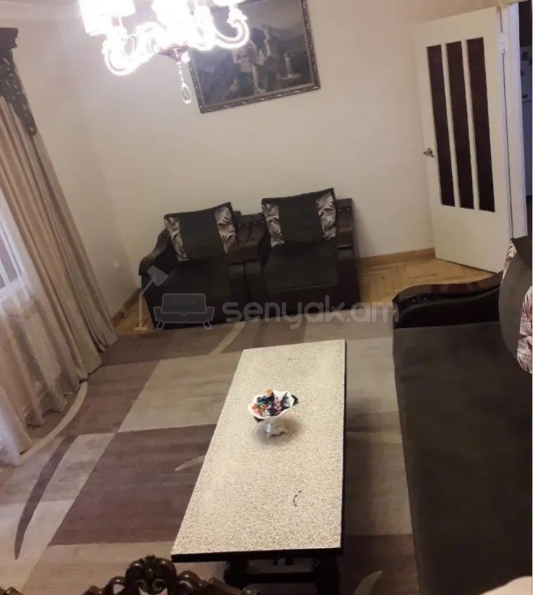 3 Սենյականոց Բնակարան, 74քմ, 1/9 հարկ, Կոսմետիկ Վերանորոգված