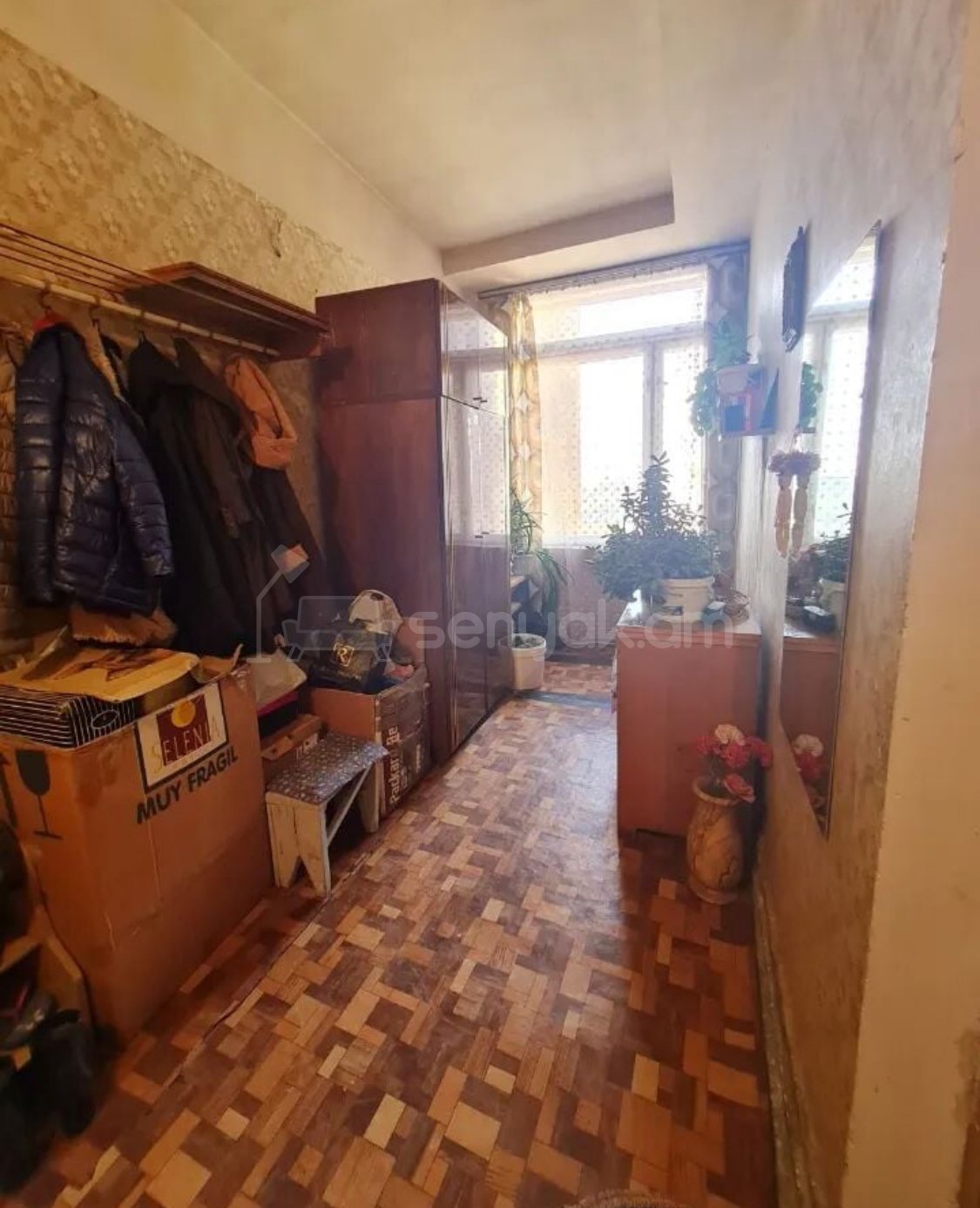 3 Սենյականոց Բնակարան, 114քմ, 8/8 հարկ, Պետական Վիճակում