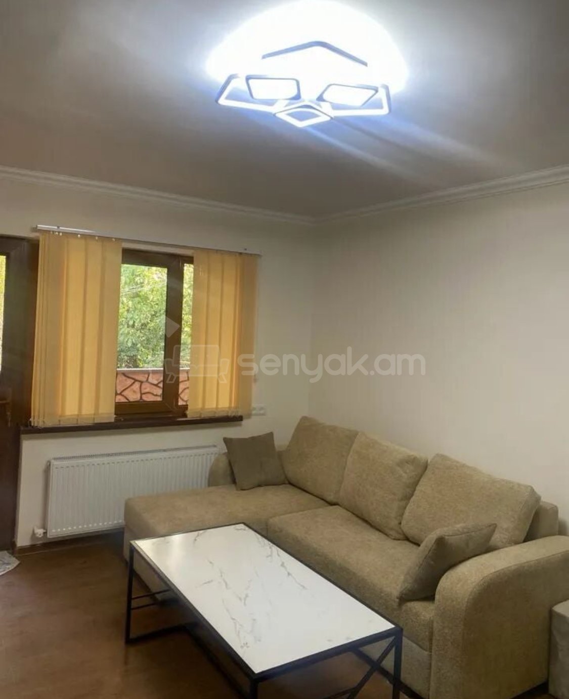 2 Սենյականոց Սեփական Տուն, 70քմ, Կապիտալ Վերանորոգված, Կահավորված, Ավտոտնակով