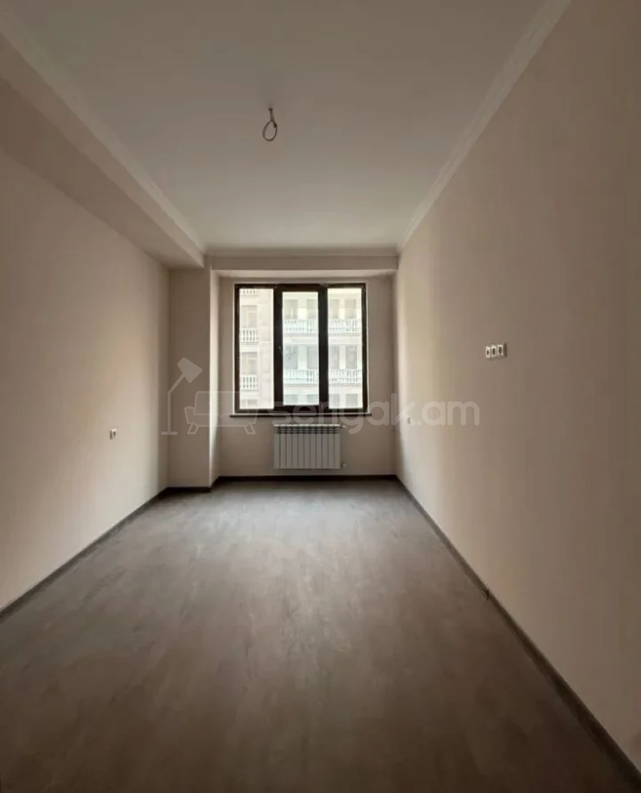 3 Սենյականոց Բնակարան Նորակառույցում, 93քմ, 5/8 հարկ, Կապիտալ Վերանորոգված