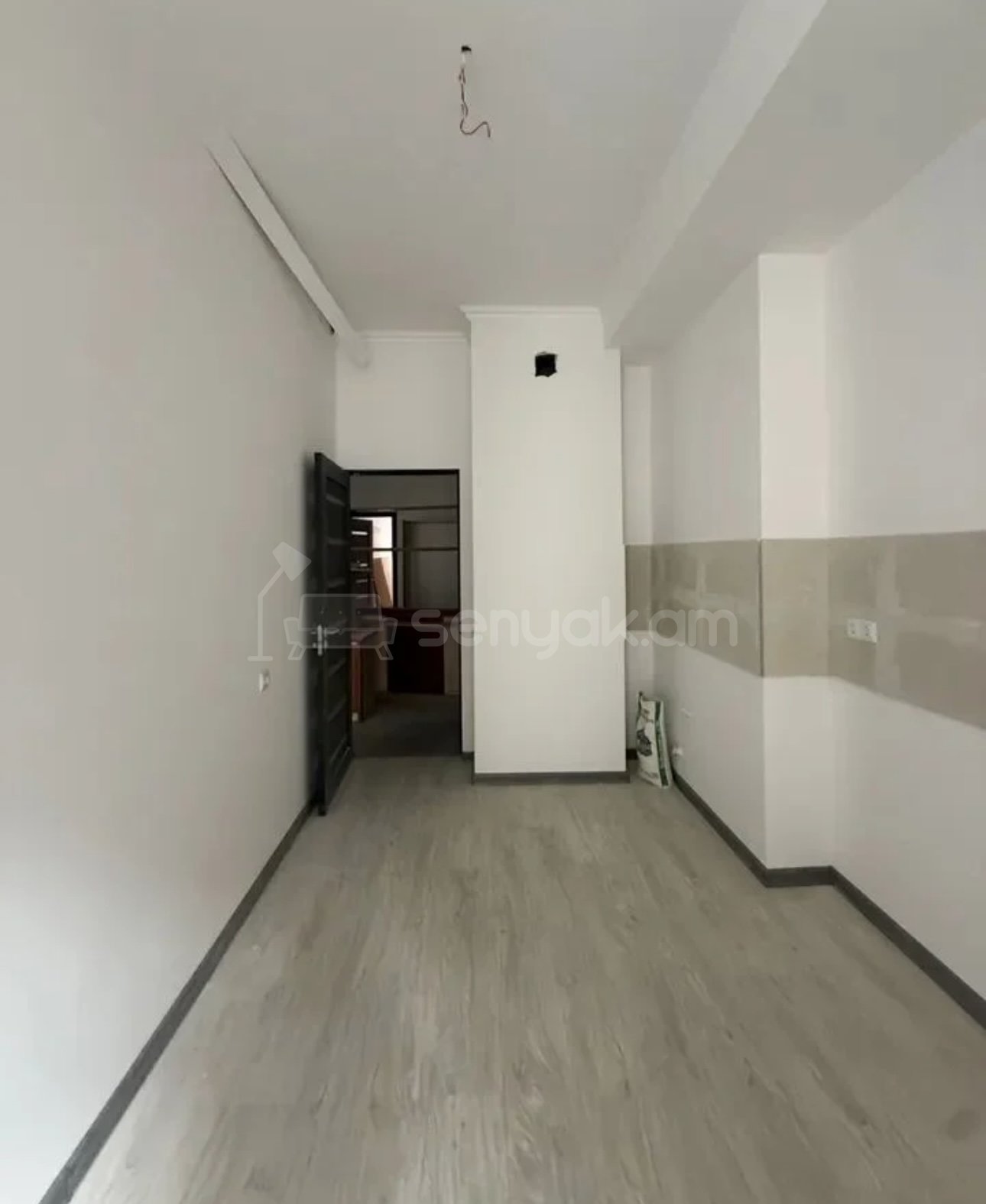 3 Սենյականոց Բնակարան Նորակառույցում, 93քմ, 5/8 հարկ, Կապիտալ Վերանորոգված