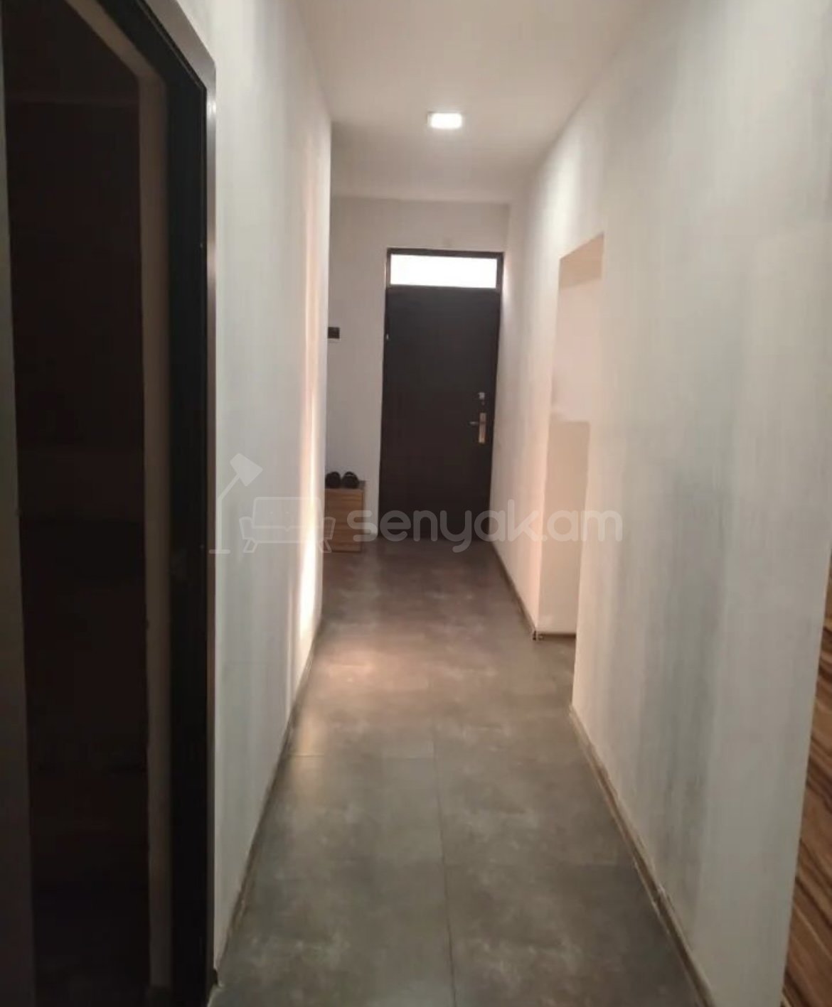 3 Սենյականոց Բնակարան Քարե Շենքում, 74քմ, 1/1 հարկ, Կապիտալ Վերանորոգված