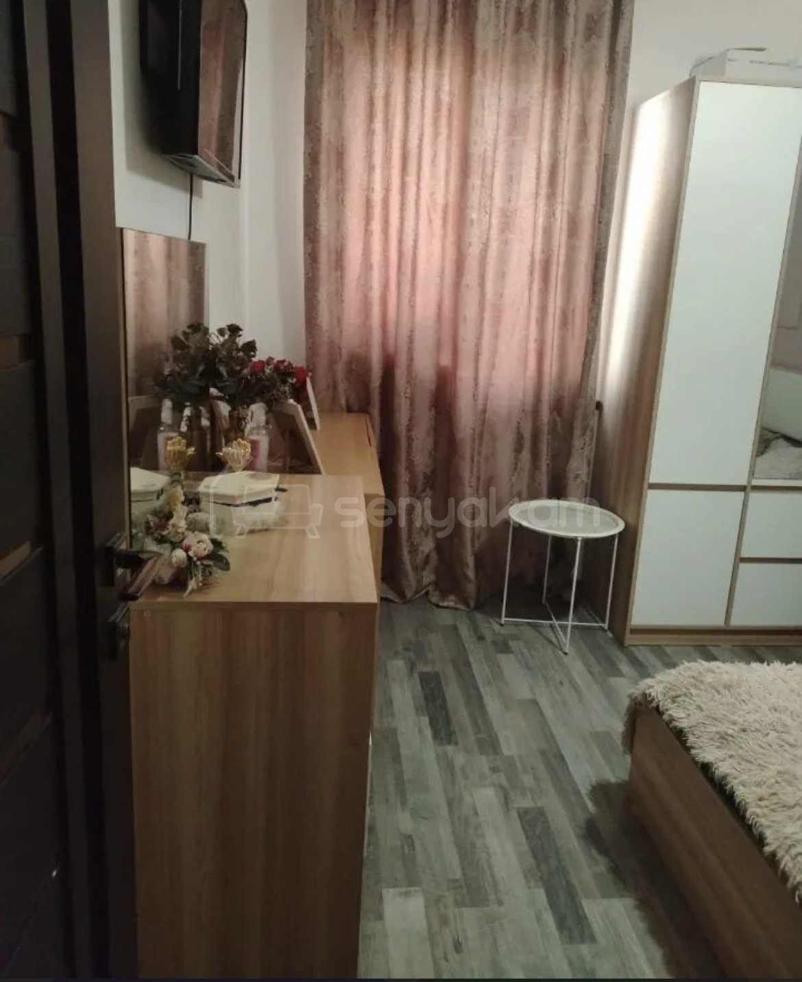 3 Սենյականոց Բնակարան Քարե Շենքում, 74քմ, 1/1 հարկ, Կապիտալ Վերանորոգված