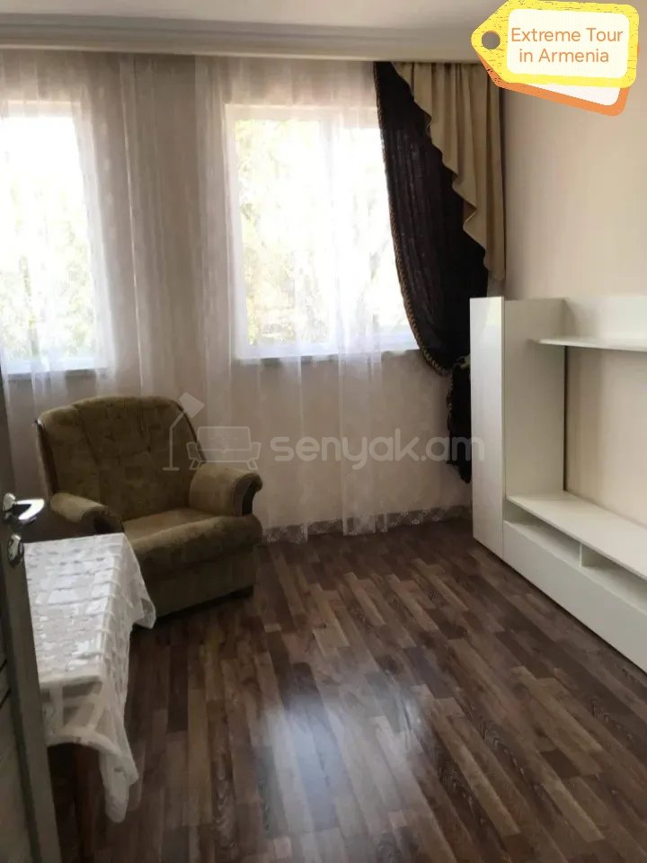 2 Սենյականոց Բնակարան Քարե Շենքում, 60քմ, 2/2 հարկ, Նորմալ Վիճակում, Կահավորված, Արևկող