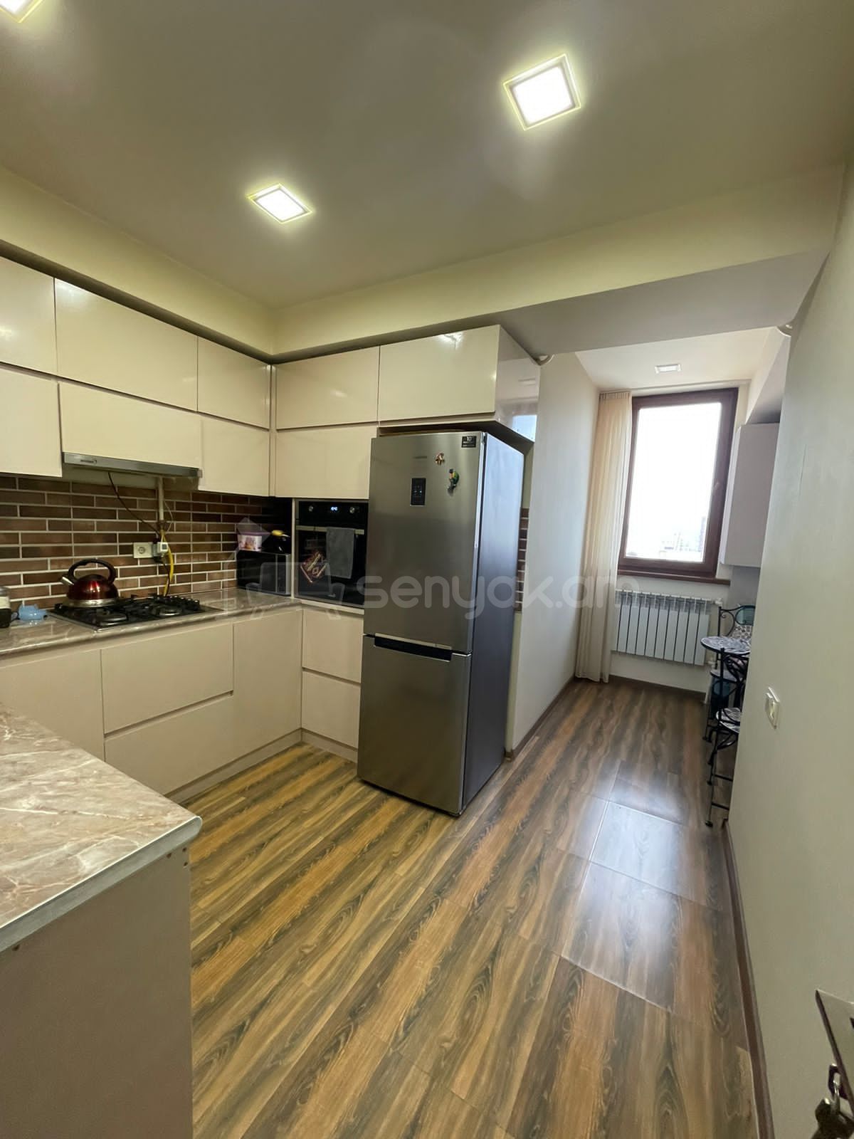 2 Սենյականոց Բնակարան, 70քմ, 6/9 հարկ, Կապիտալ Վերանորոգված