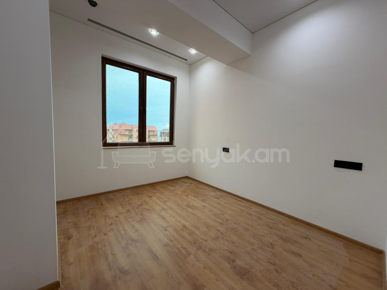 3 Սենյականոց Բնակարան Նորակառույցում, 70քմ, 9/11 հարկ, Կապիտալ Վերանորոգված