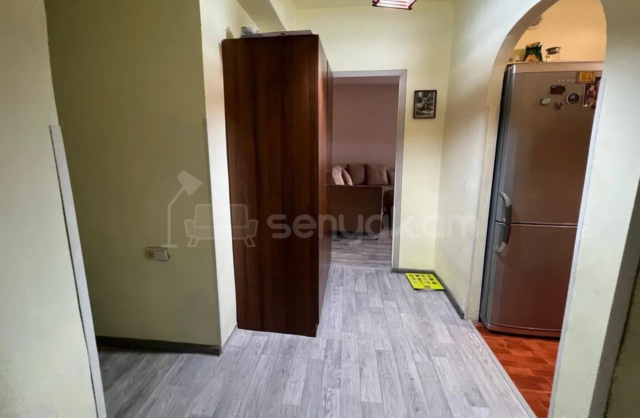 2 Սենյականոց Բնակարան, 50քմ, 5/9 հարկ, Նորմալ Վիճակում
