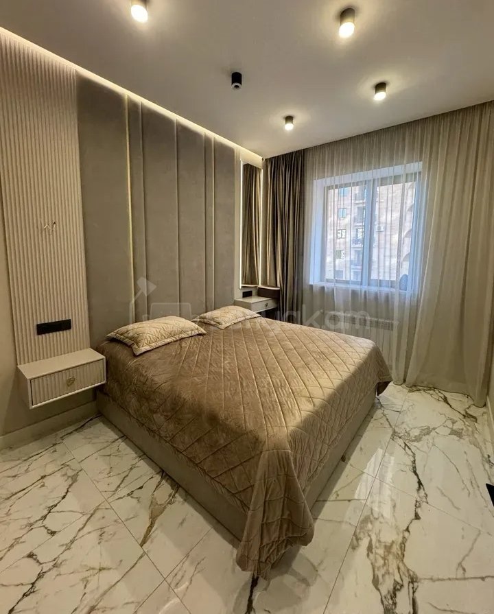 3 Սենյականոց Բնակարան Նորակառույցում, 83քմ, 6/15 հարկ, Դիզայներական Վերանորոգված