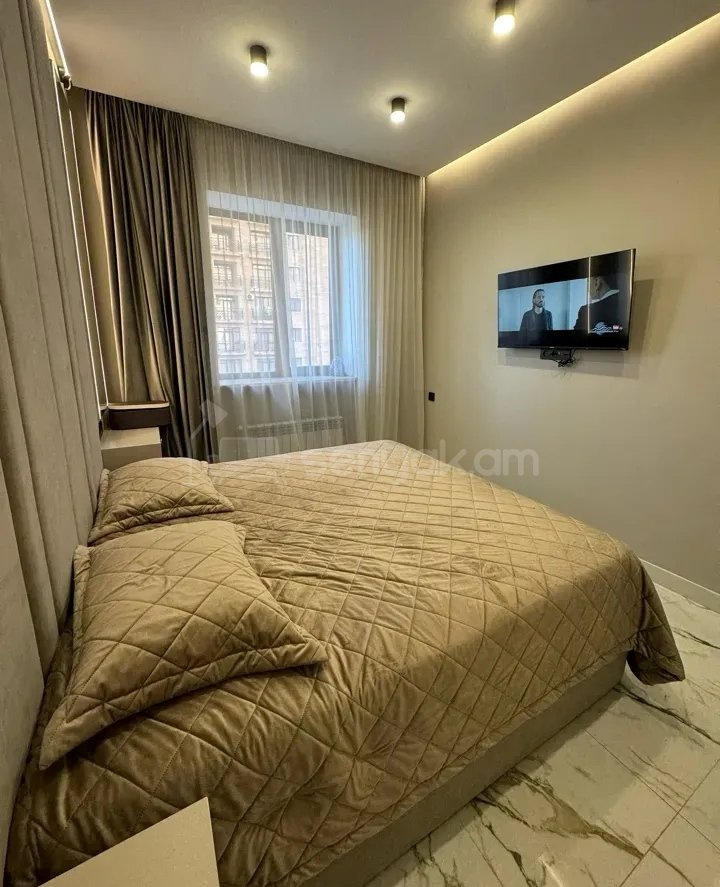 3 Սենյականոց Բնակարան Նորակառույցում, 83քմ, 6/15 հարկ, Դիզայներական Վերանորոգված
