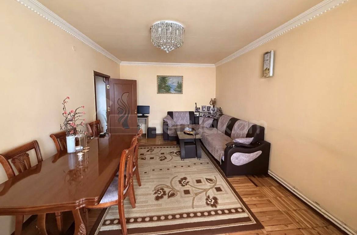 3 Սենյականոց Բնակարան, 82քմ, 9/9 հարկ, Կապիտալ Վերանորոգված