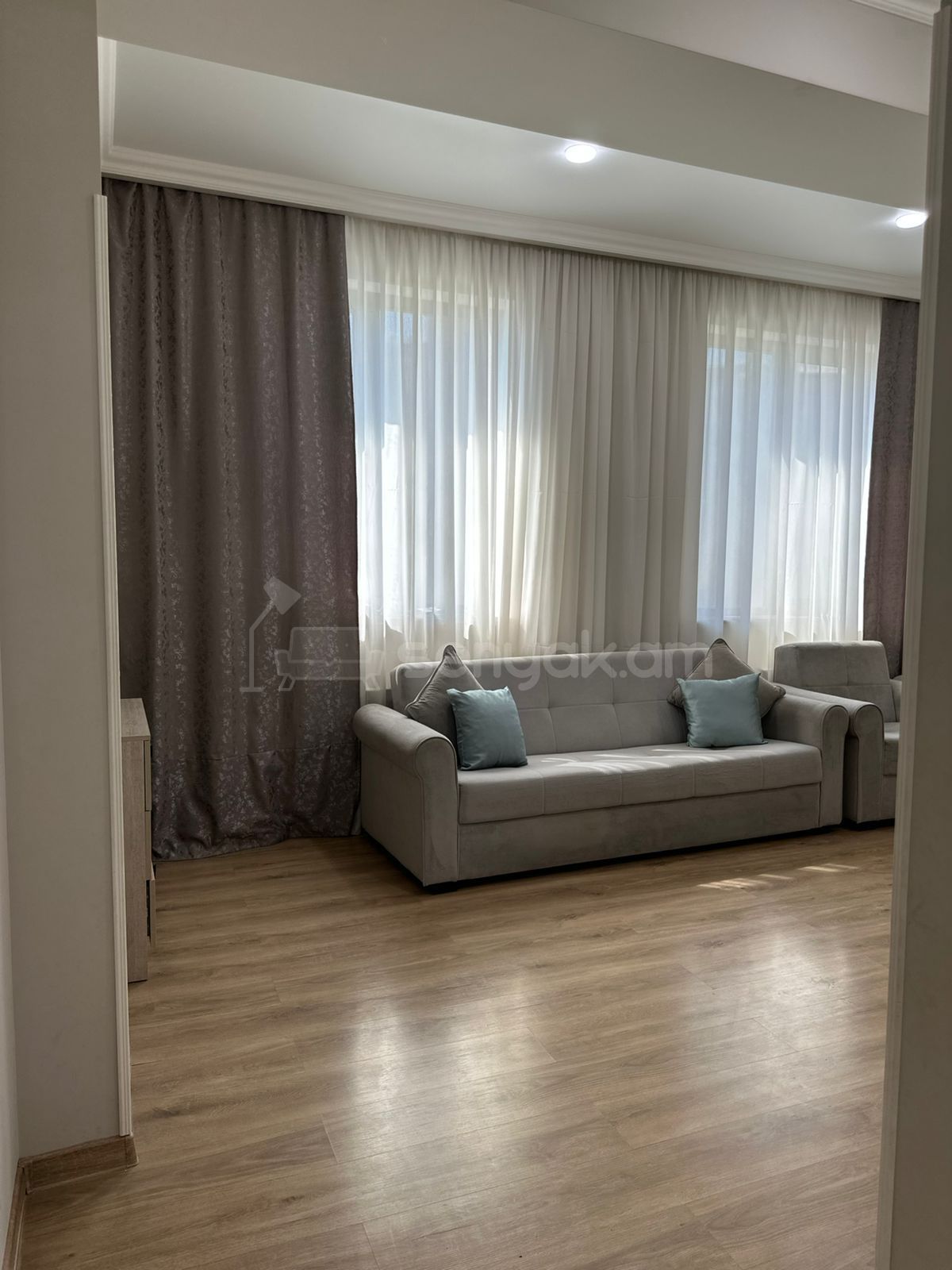 2 Սենյականոց Բնակարան Նորակառույցում, 53քմ, 3/18 հարկ, Կապիտալ Վերանորոգված