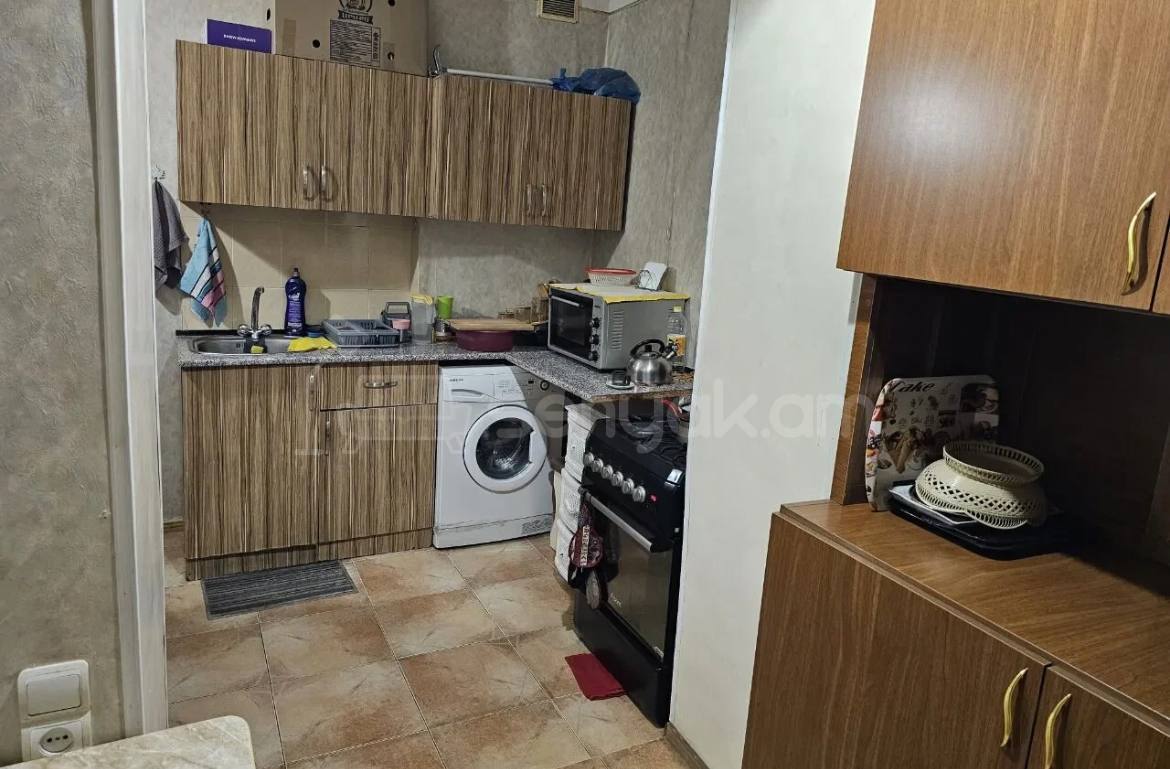 2 Սենյականոց Բնակարան Քարե Շենքում, 55քմ, 4/5 հարկ, Կոսմետիկ Վերանորոգված, Կահավորված