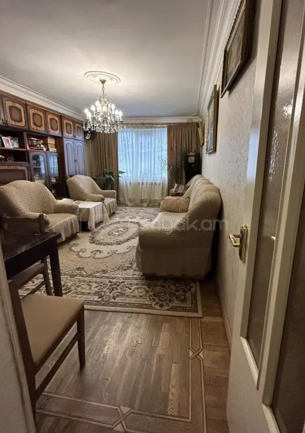 3 Սենյականոց Բնակարան, 91քմ, 2/16 հարկ, Պետական Վիճակում