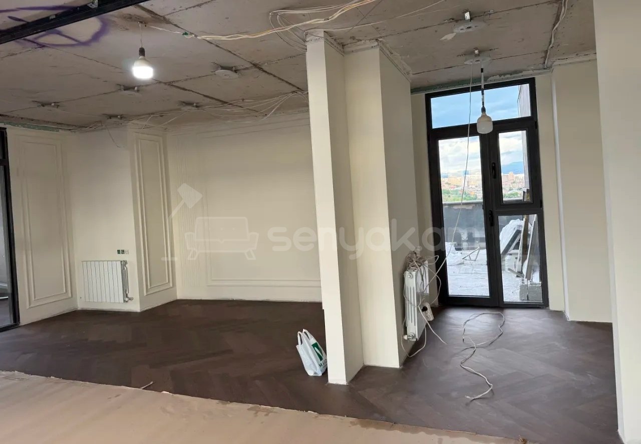 3 Սենյականոց Բնակարան Նորակառույցում, 204քմ, 16/18 հարկ, Կապիտալ Վերանորոգված