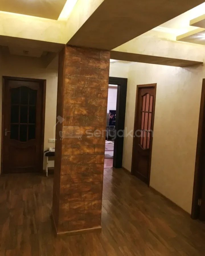 3 Սենյականոց Բնակարան, 90քմ, 11/14 հարկ, Կապիտալ Վերանորոգված, Կահավորված