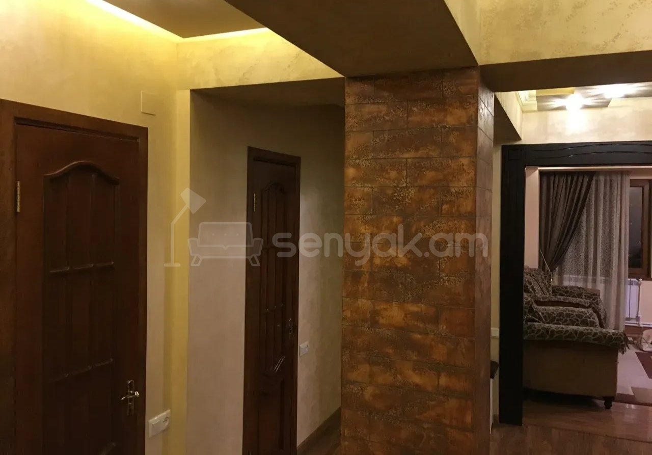 3 Սենյականոց Բնակարան, 90քմ, 11/14 հարկ, Կապիտալ Վերանորոգված, Կահավորված