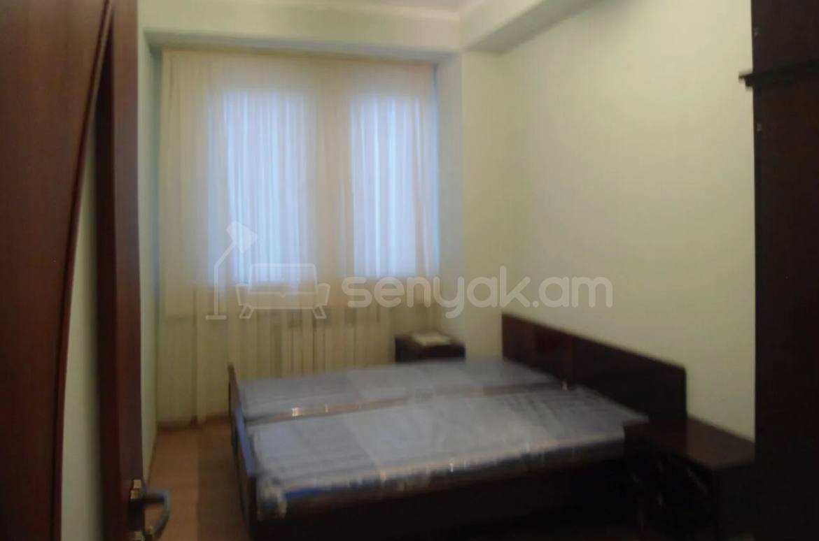 2 Սենյականոց Բնակարան, 40քմ, 9/10 հարկ, Կոսմետիկ Վերանորոգված, Կահավորված