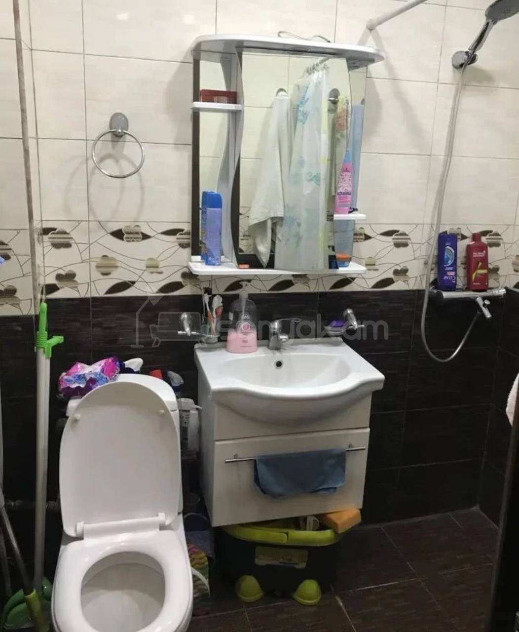 3 Սենյականոց Բնակարան Քարե Շենքում, 52քմ, 3/4 հարկ, Կոսմետիկ Վերանորոգված, Կահավորված