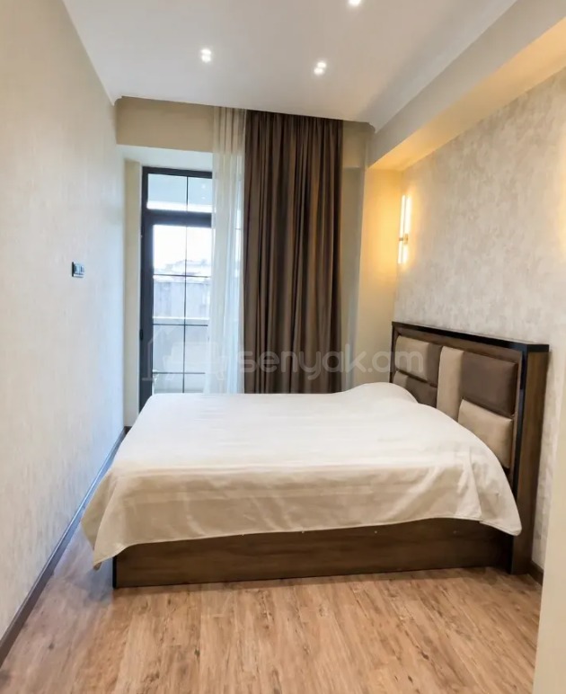 3 Սենյականոց Բնակարան Նորակառույցում, 101քմ, 5/17 հարկ, Դիզայներական Վերանորոգված, Կահավորված, Արևկող