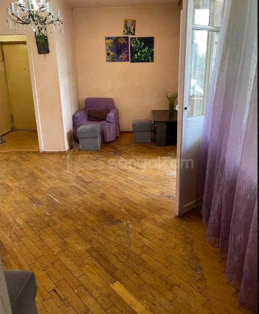 3 Սենյականոց Բնակարան, 100քմ, 4/10 հարկ, Պետական Վիճակում