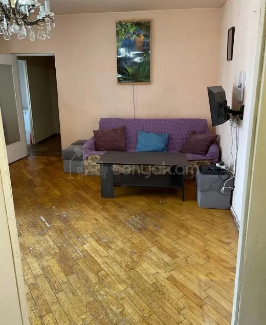 3 Սենյականոց Բնակարան, 100քմ, 4/10 հարկ, Պետական Վիճակում