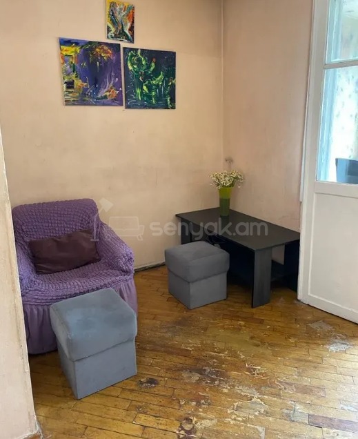 3 Սենյականոց Բնակարան, 100քմ, 4/10 հարկ, Պետական Վիճակում