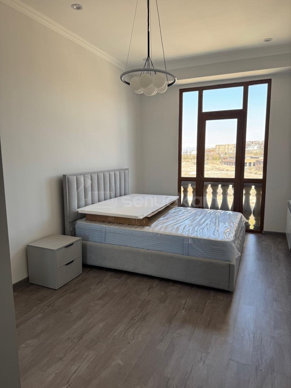 3 Սենյականոց Բնակարան Նորակառույցում, 96քմ, 6/10 հարկ, Դիզայներական Վերանորոգված, Կահավորված