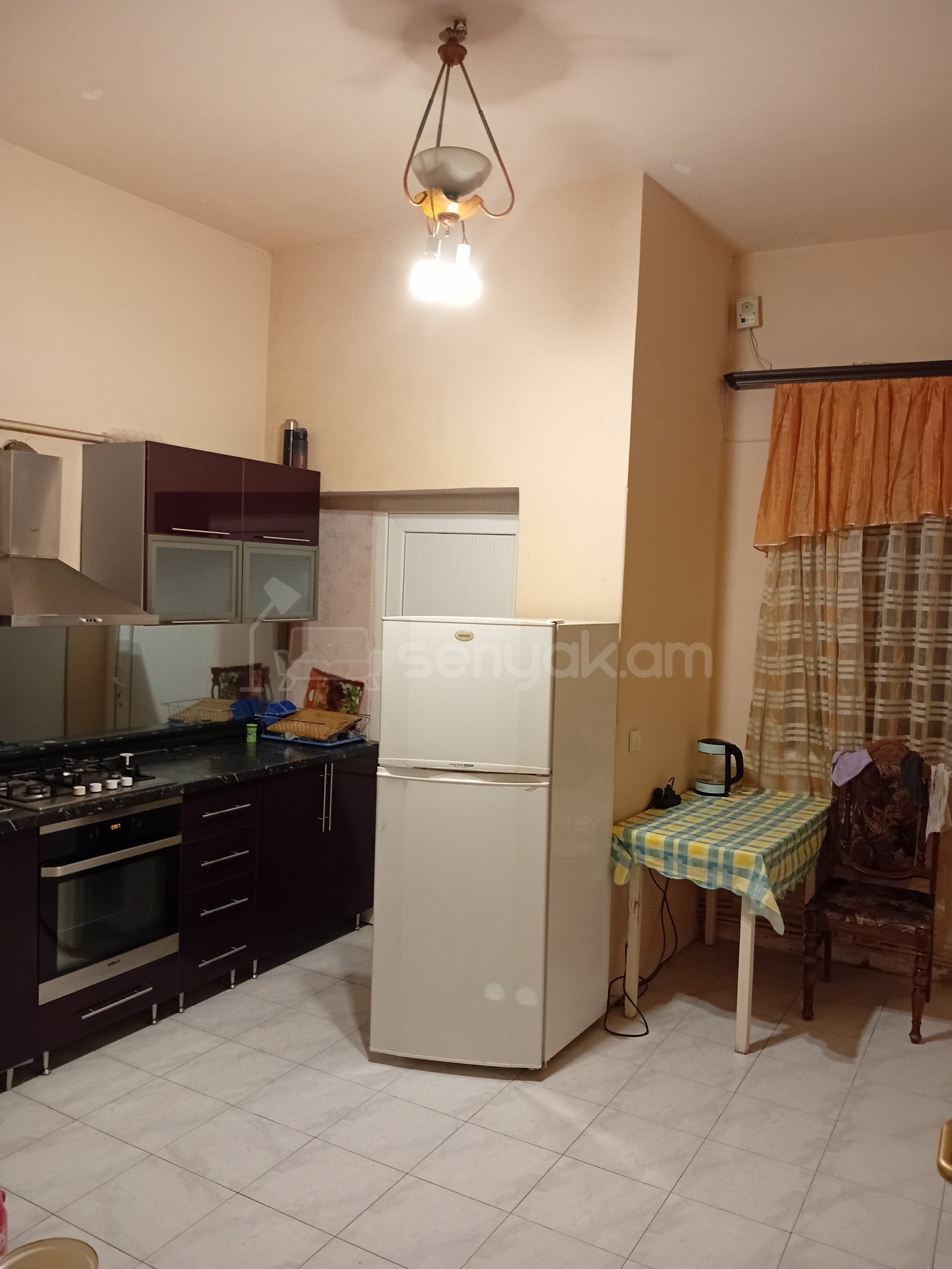5 Սենյականոց Սեփական Տուն, 350քմ, Նորմալ Վիճակում, Կահավորված, Ավտոտնակով
