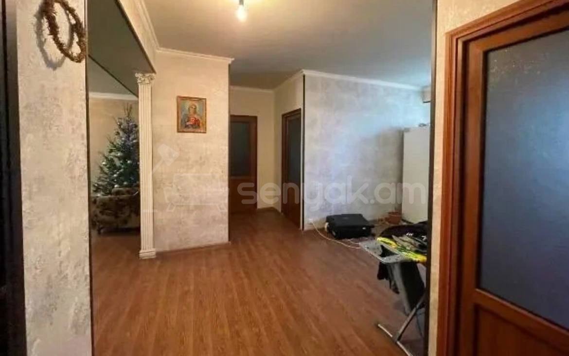 3 Սենյականոց Բնակարան, 96քմ, 2/9 հարկ, Կապիտալ Վերանորոգված, Կահավորված