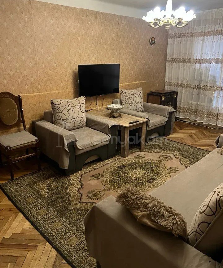 2 Սենյականոց Բնակարան Քարե Շենքում, 54քմ, 4/5 հարկ, Կոսմետիկ Վերանորոգված