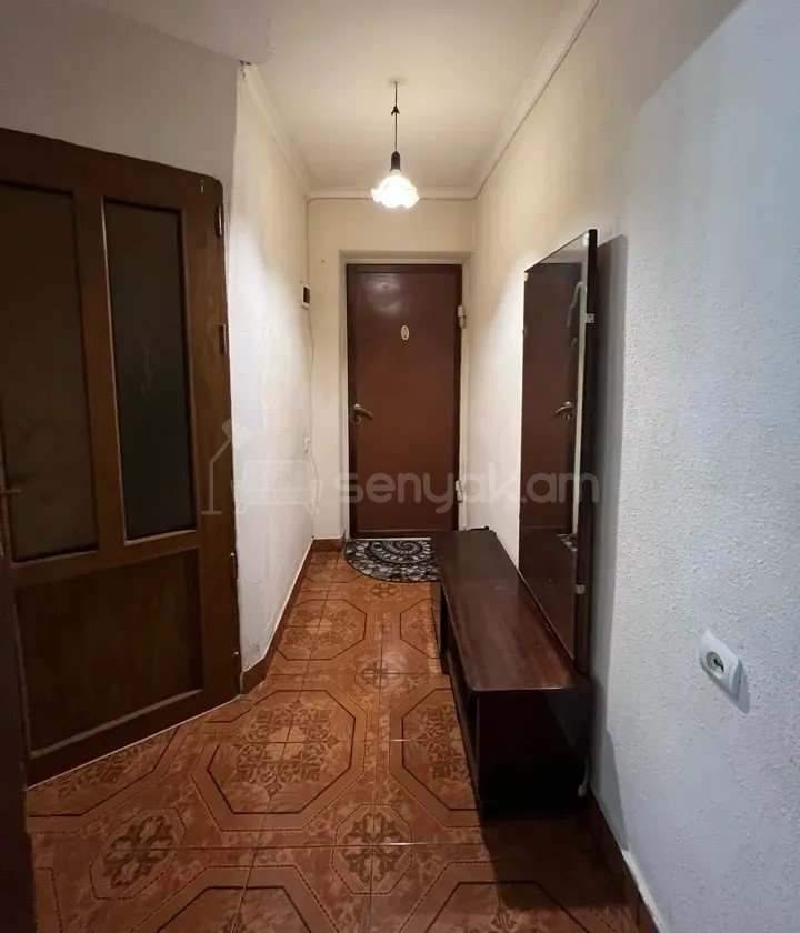 2 Սենյականոց Բնակարան Քարե Շենքում, 54քմ, 4/5 հարկ, Կոսմետիկ Վերանորոգված