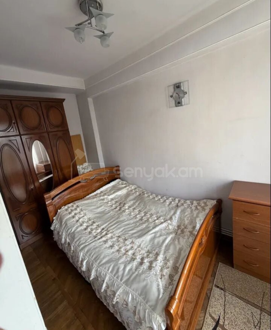 3 Սենյականոց Բնակարան Քարե Շենքում, 92քմ, 2/5 հարկ, Կոսմետիկ Վերանորոգված