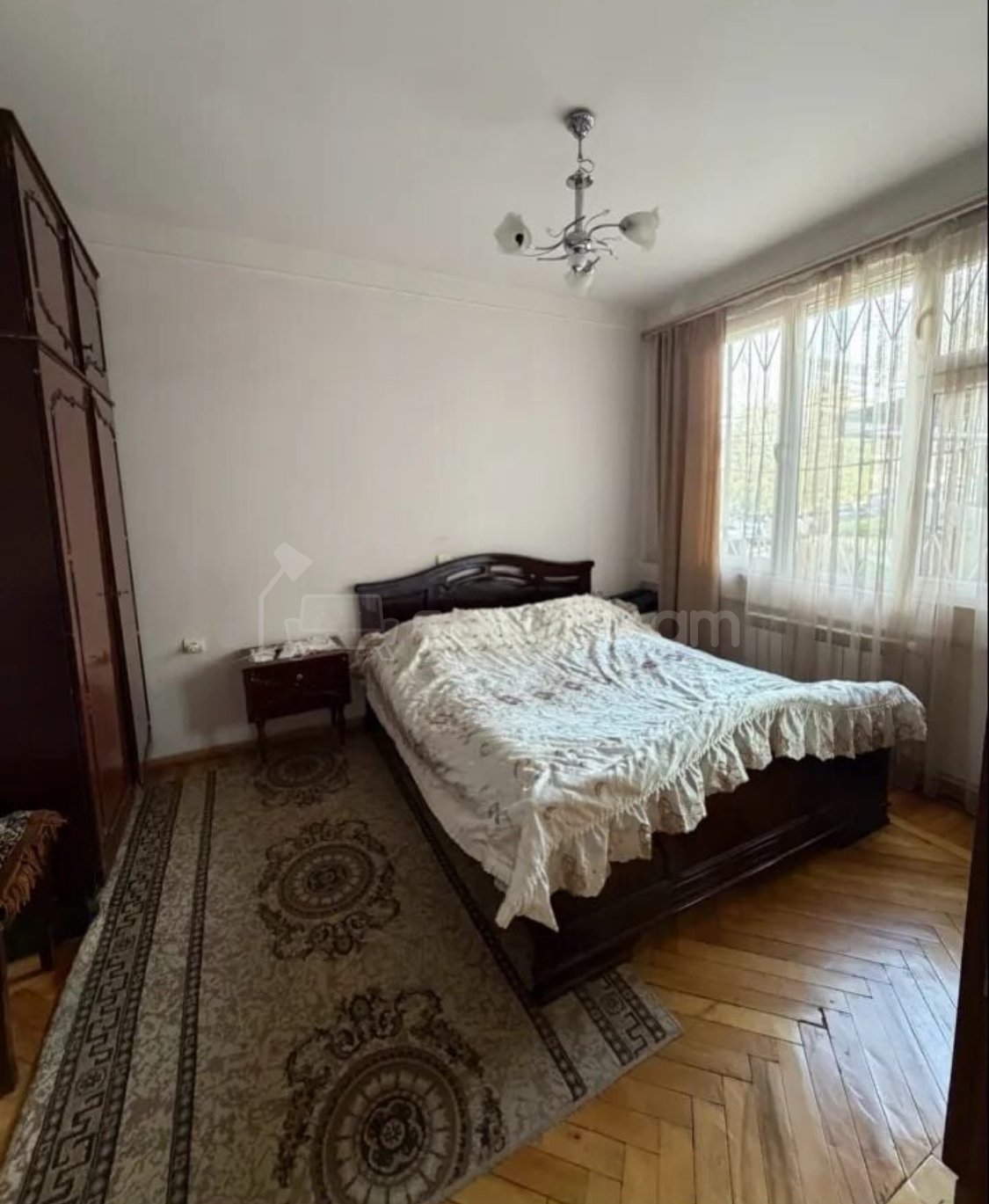 3 Սենյականոց Բնակարան Քարե Շենքում, 92քմ, 2/5 հարկ, Կոսմետիկ Վերանորոգված