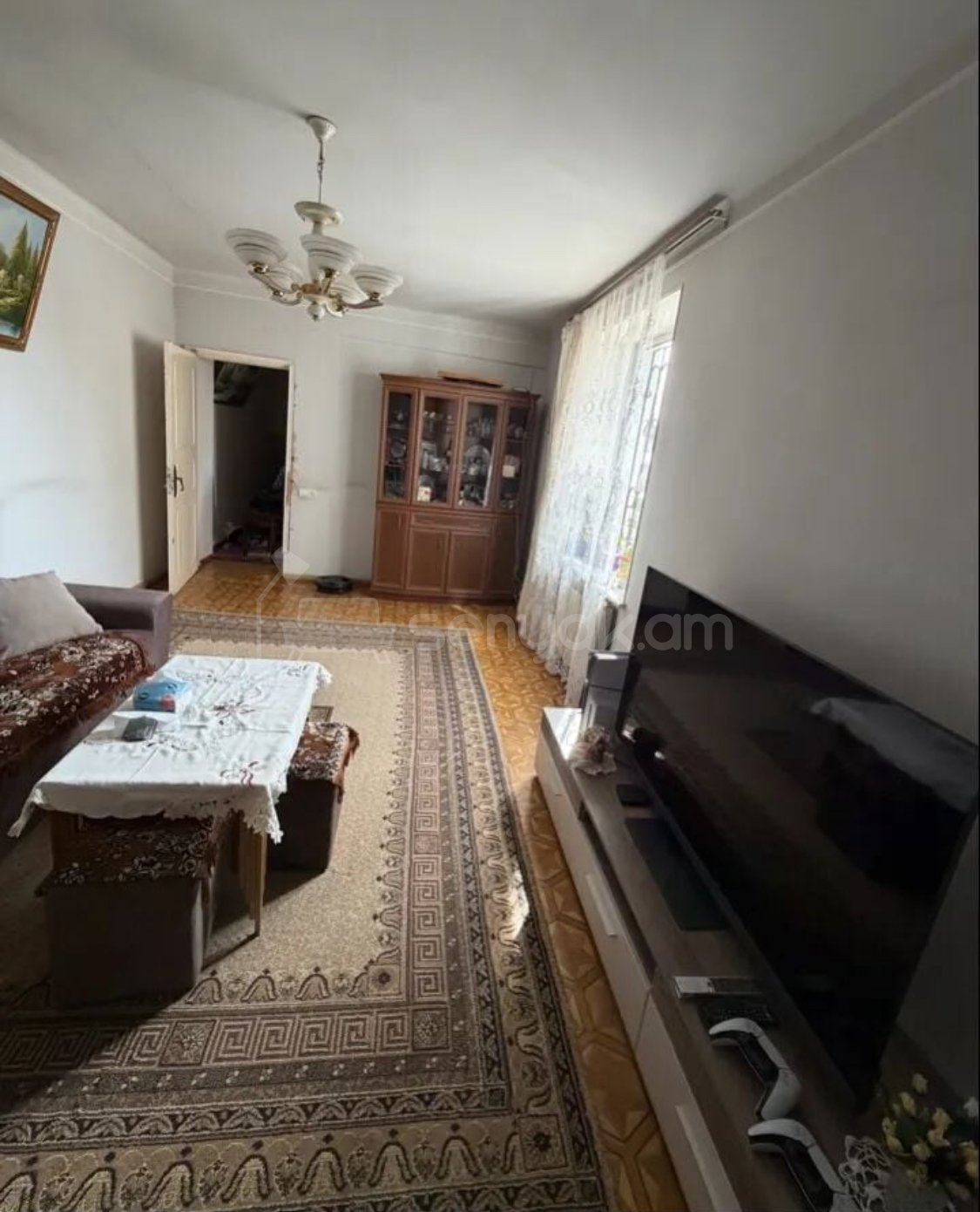 3 Սենյականոց Բնակարան Քարե Շենքում, 92քմ, 2/5 հարկ, Կոսմետիկ Վերանորոգված