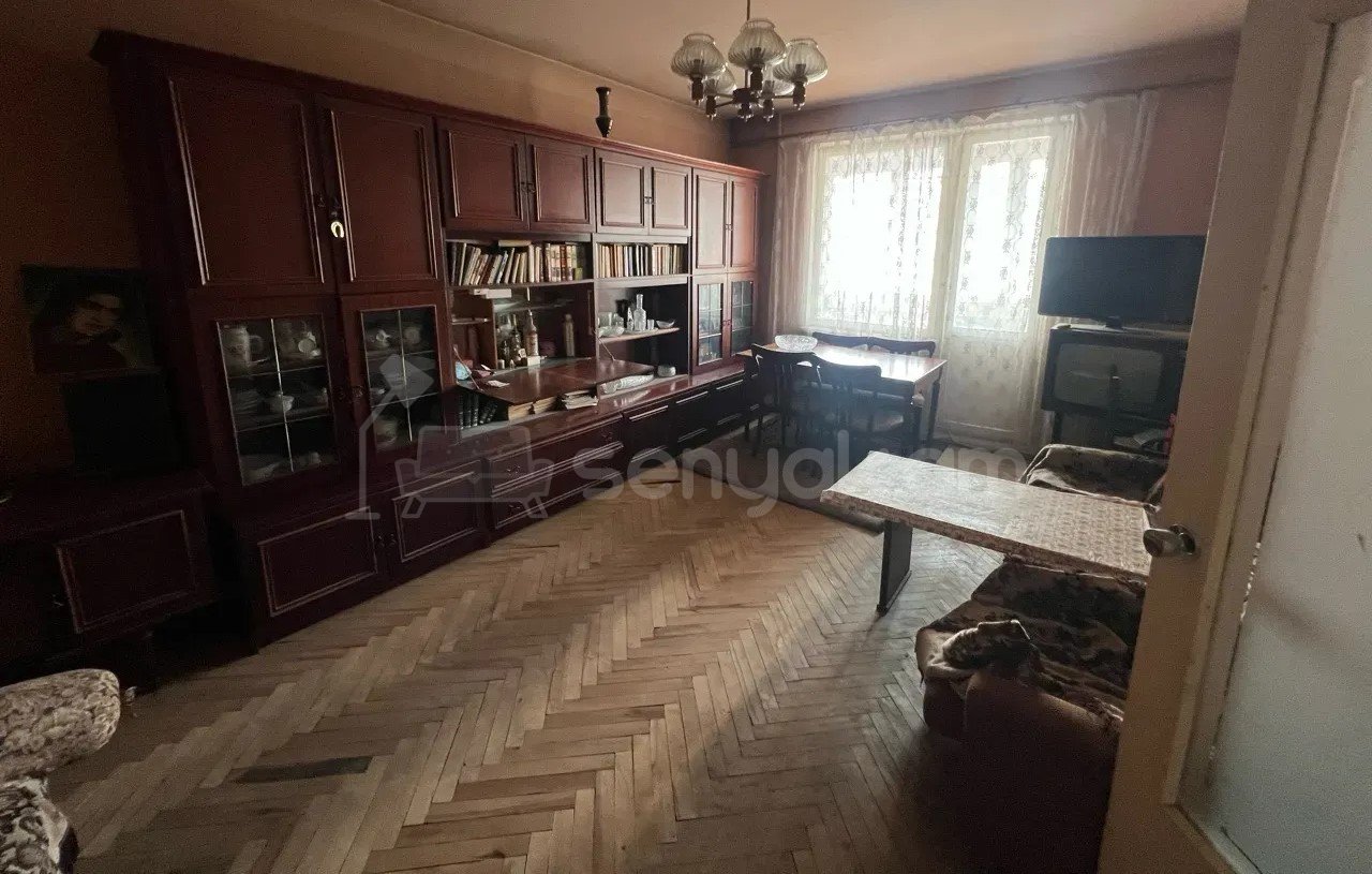 2 Սենյականոց Բնակարան, 68քմ, 6/9 հարկ, Պետական Վիճակում
