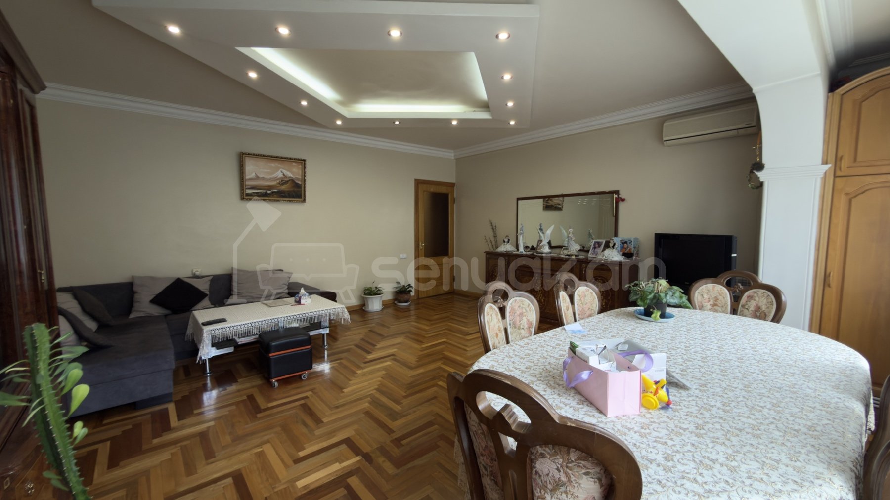 4 Սենյականոց Բնակարան, 87քմ, 2/9 հարկ, Նորմալ Վիճակում