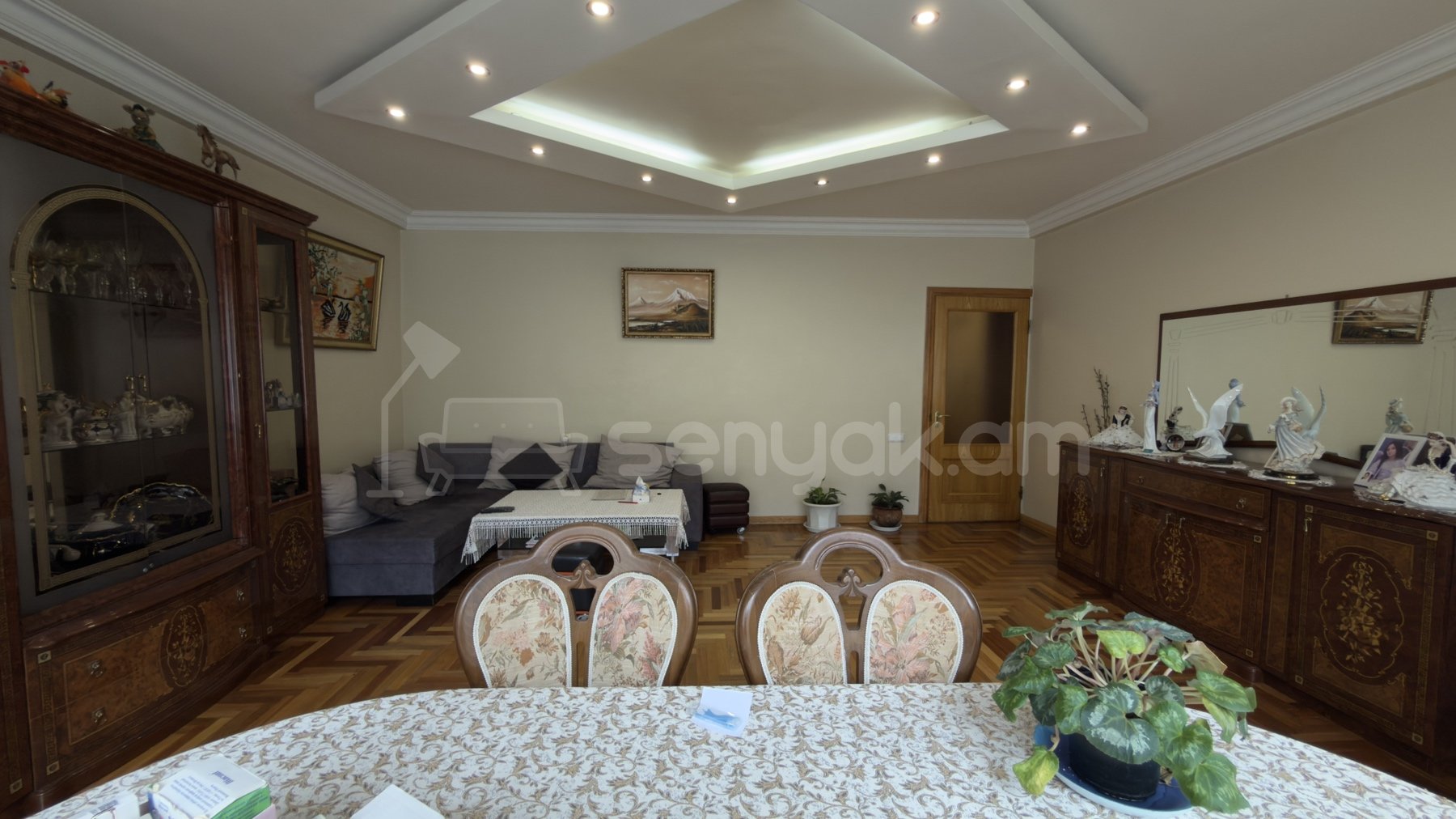 4 Սենյականոց Բնակարան, 87քմ, 2/9 հարկ, Նորմալ Վիճակում